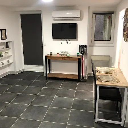 Studio Centre Ville Апартаменты Каор